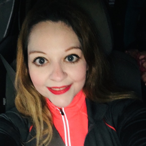 Meet your Posher, Nancy - Picture 1 of 1